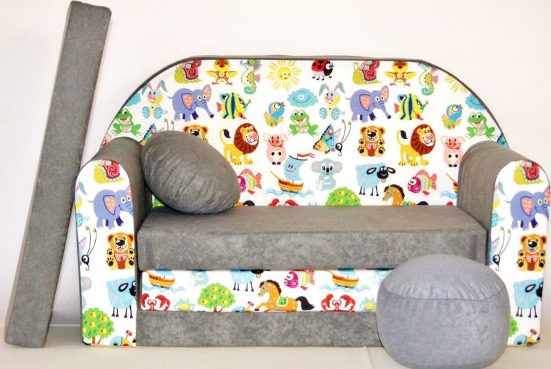 Childrens sofa bed type W, Fold Out Sofa Foam Bed for children + free pillow and pouffe - WA5 - Animals